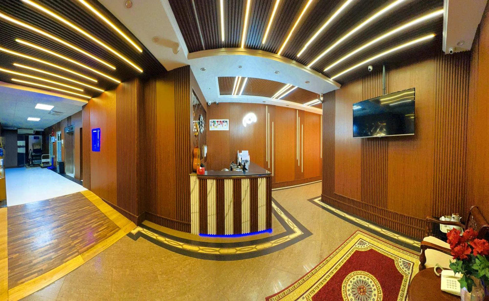 Al Ahrar Hotel Dubai Exterior photo